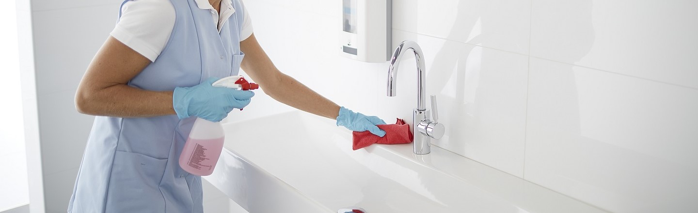 How to use disinfectants effectively in 6 steps